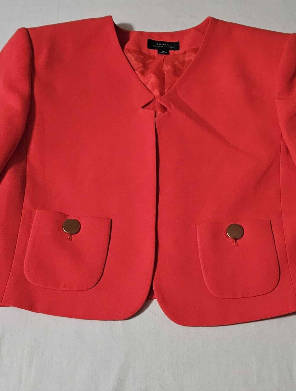 Tahari Arthur S. Levine Red Cropped Blazer Size 12 Gold Buttons